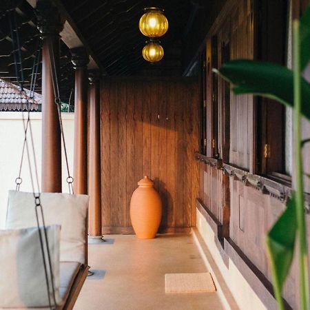 Lakeshore Villa Alappuzha Buitenkant foto