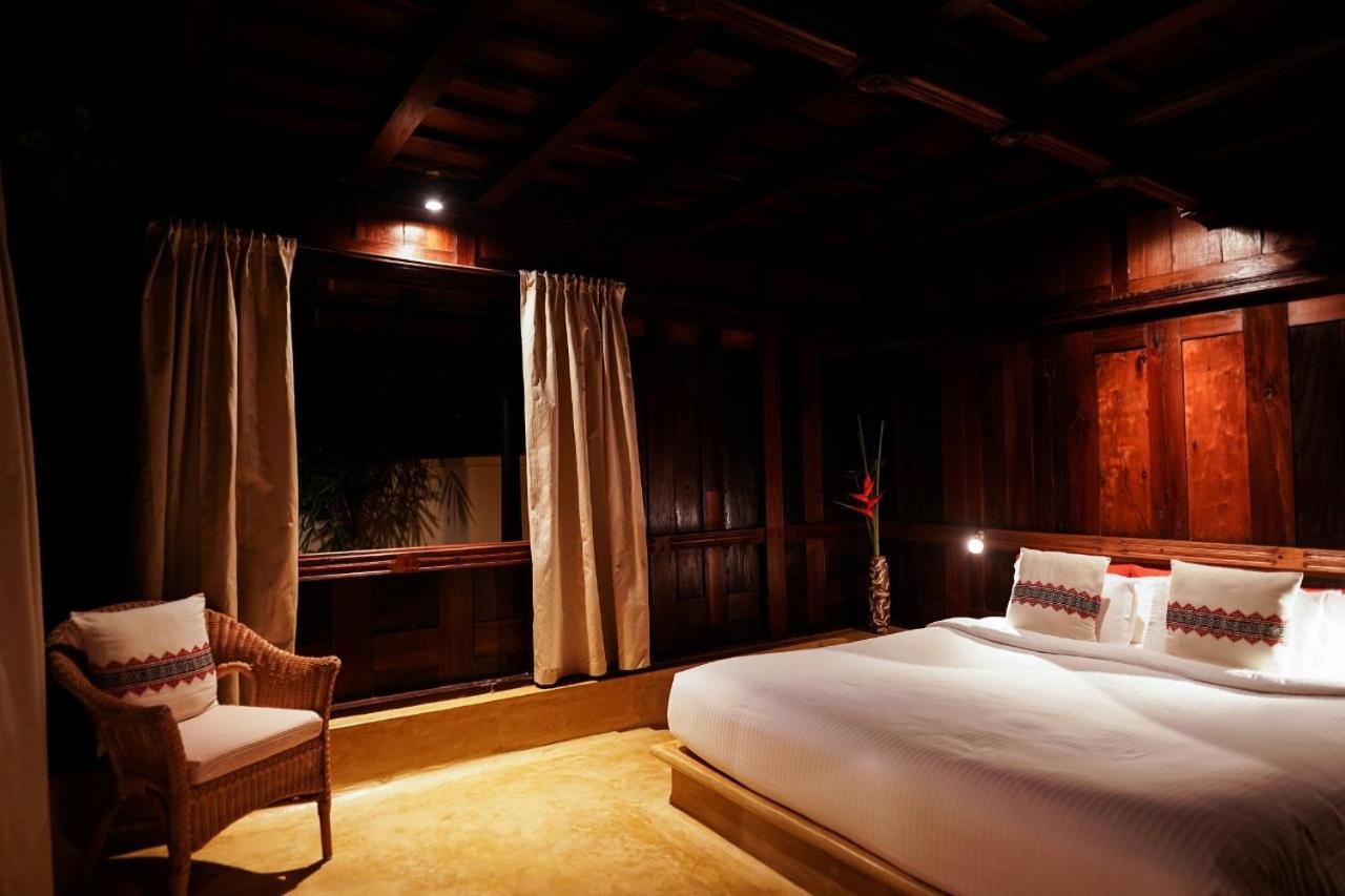 Lakeshore Villa Alappuzha Buitenkant foto